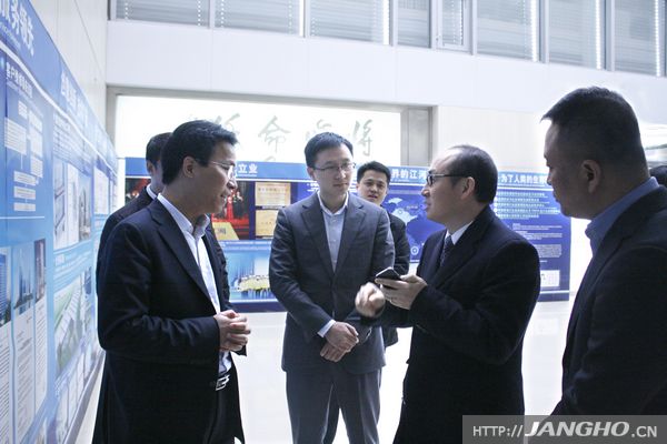 SOHO�й����޹�˾���³���ʯ��ݰ��18����Ļǽ��������