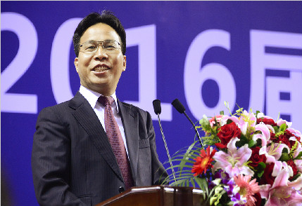 18�����������������³��ڶ�����ѧ2016���ҵ��ʽ�ϵľ����ݽ�ʵ¼��ȫ�ģ�