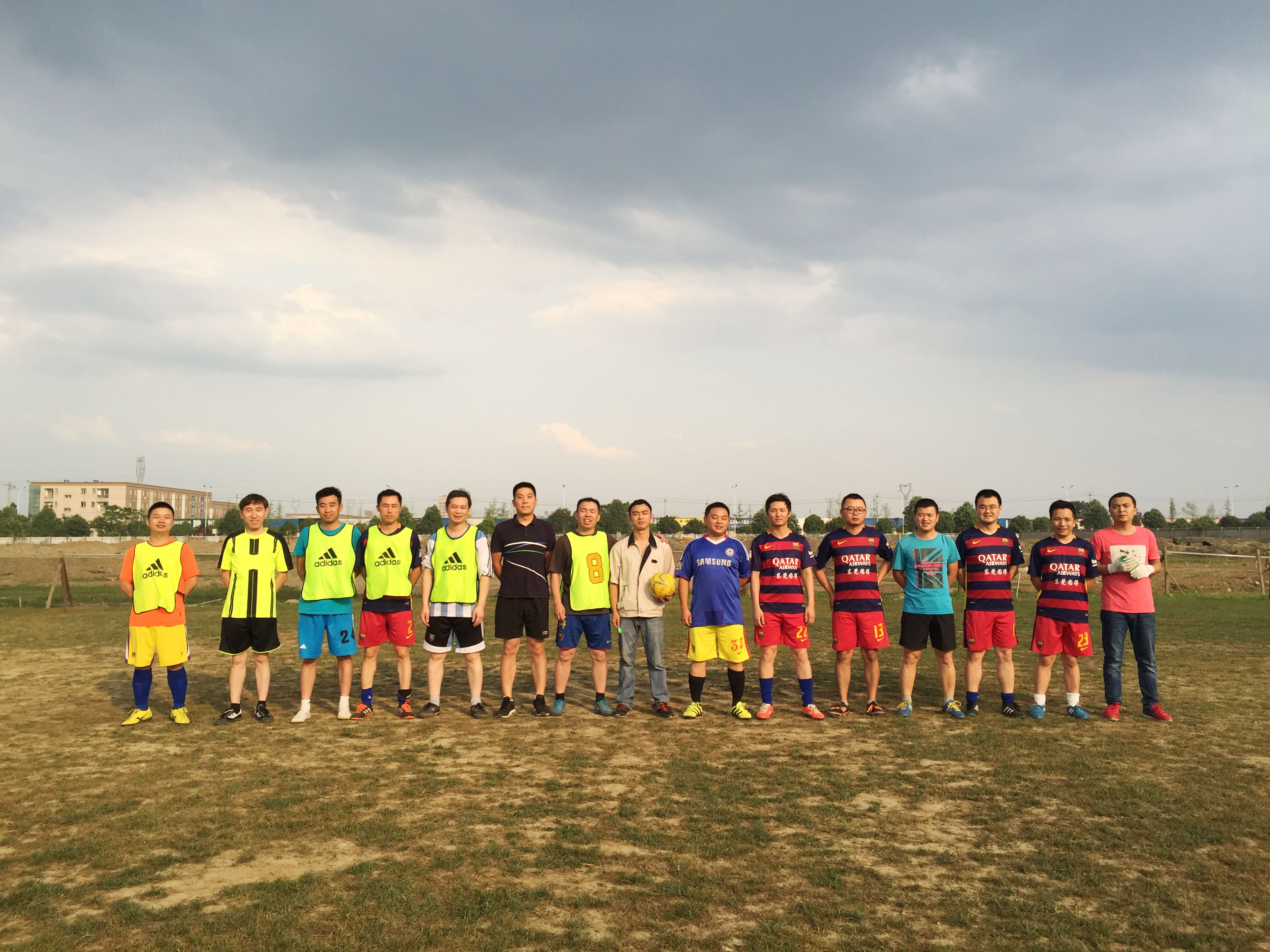 ���ϴ��������조����18������������Բ���ֳ�